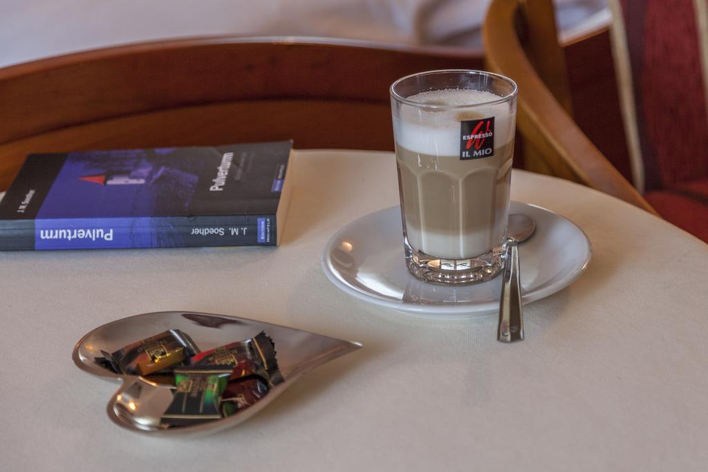 Hotel Restaurant Hansjakob Hagnau Værelse billede