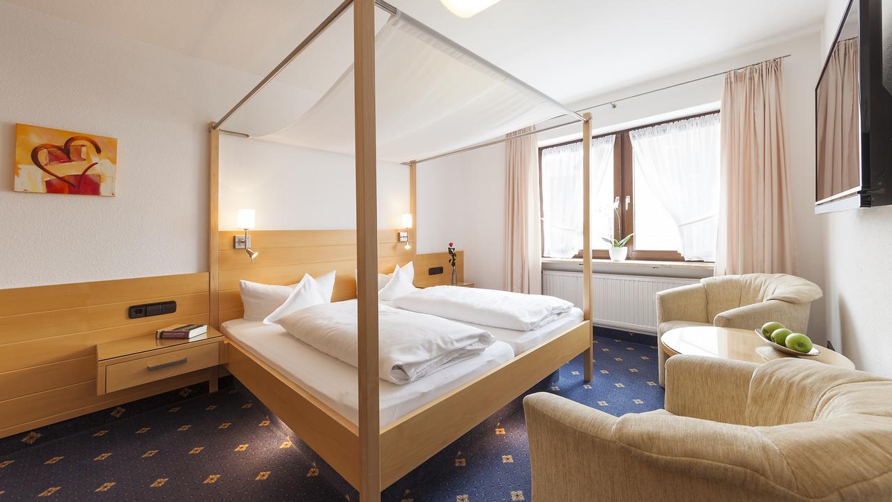 Hotel Restaurant Hansjakob Hagnau Eksteriør billede
