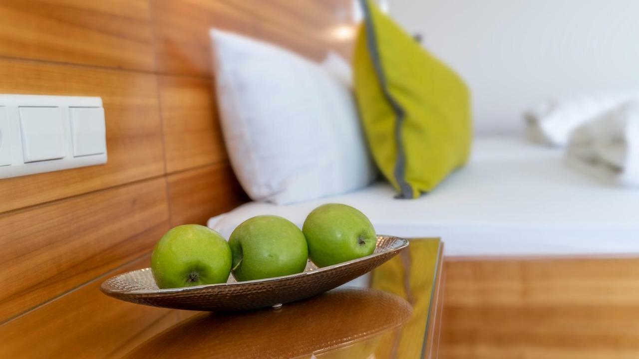 Hotel Restaurant Hansjakob Hagnau Eksteriør billede